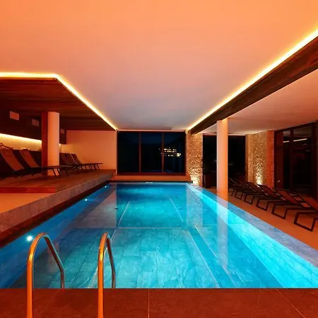 Hotel Kraeuterhotel Zischghof 4*